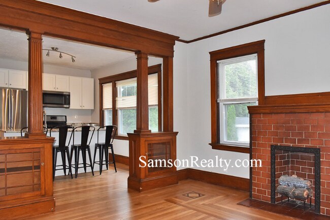 Building Photo - 1012 Narragansett Blvd