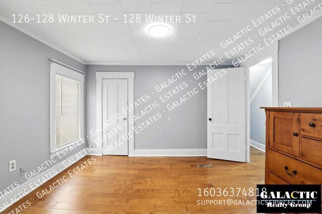 Building Photo - 126-128 Winter St-128 Winter St