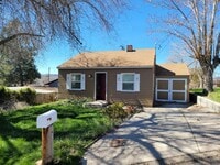 Building Photo - 318 N Laguna St