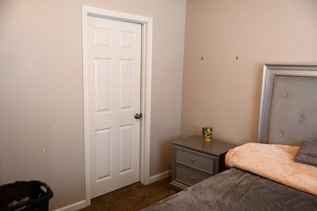 Building Photo - Fruitland Gem: 3BR/2BA with Finished Basement