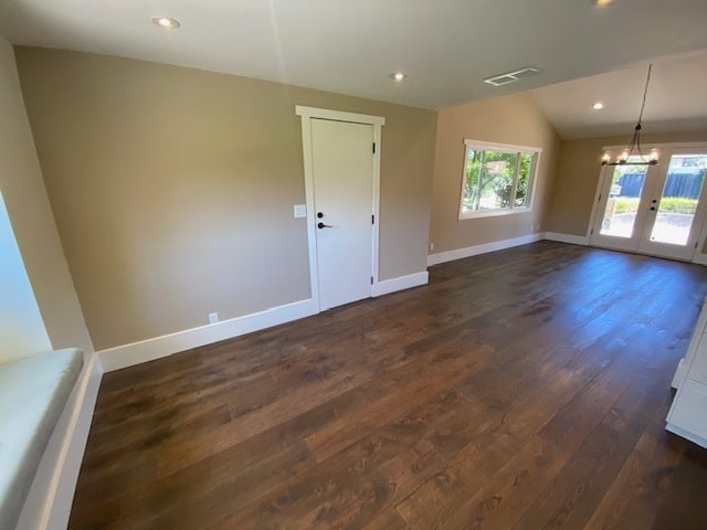 Building Photo - Beautiful Toro Park Home!