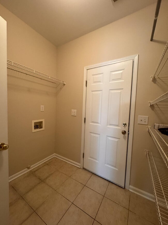 Building Photo - Spacious 4-Bed, 2.5-Bath Home in Mauldin –...