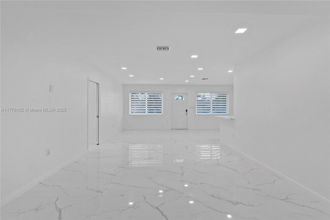 Building Photo - 9375 SW 181st Terrace