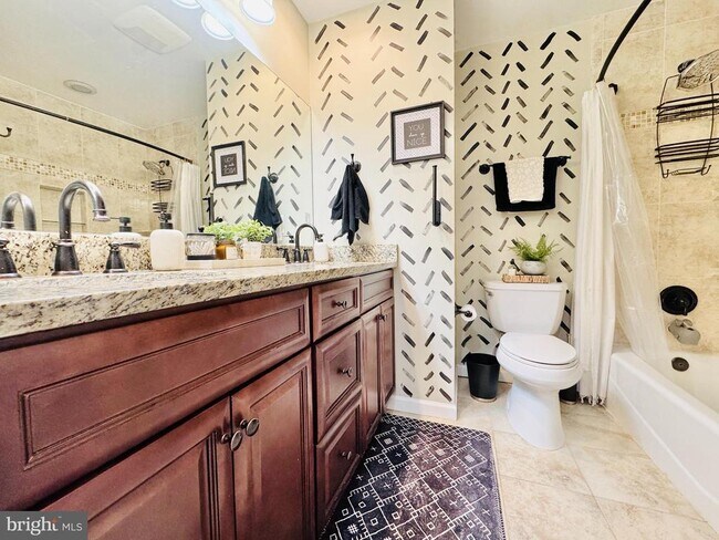 Building Photo - 1101 Harbour Dr