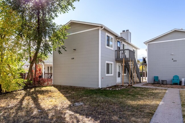 Building Photo - Inviting 2-Bed, 2-Bath in a Quiet 6-Plex