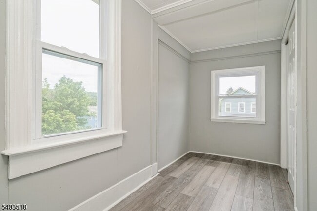 Building Photo - 99 Allen St