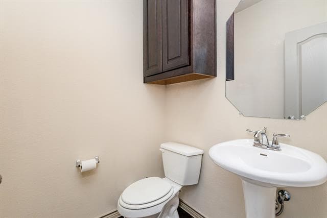 Building Photo - 5727 Knox Dr