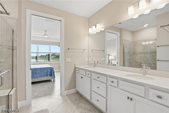 Building Photo - 12361 Canal Grande Dr