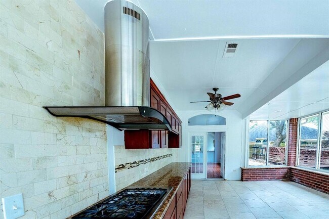 Building Photo - 7211 Cambridge Cove Cir
