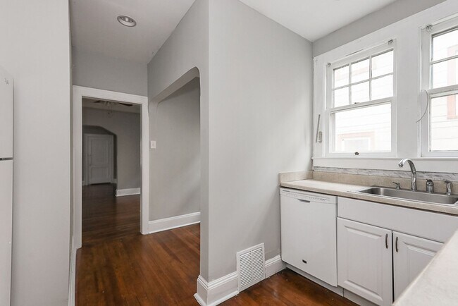 Building Photo - 2657 Idlewood Rd
