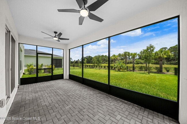 Building Photo - 640 Veridian Cir NW