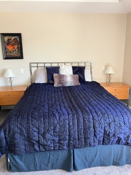 Master Bedroom - 165 Ramona Rd