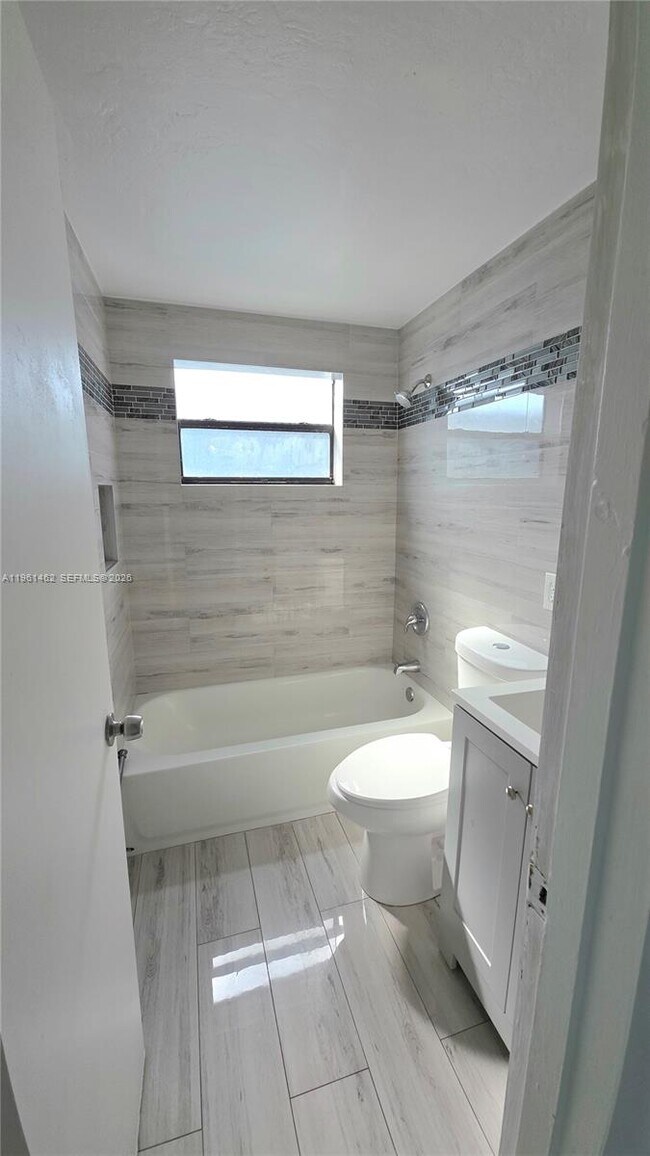 Building Photo - 6616 Raleigh St