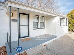 Building Photo - "Charming 3-Bed Haven on South Apache Driv...