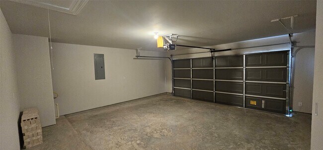 Building Photo - 21258 Catalina Palm Dr