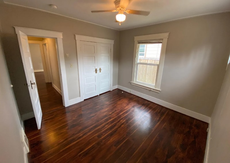 Building Photo - 3216 N Stevens St