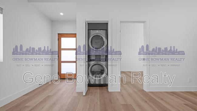 Building Photo - 2411 Fleetwood St