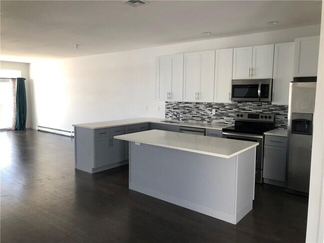 Building Photo - 262 Tamerisk Ln