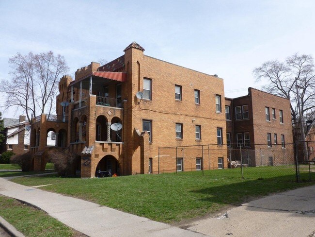 Building Photo - 15388 Appoline St