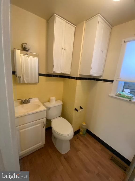 Building Photo - 1091 Benjamin Franklin Hwy