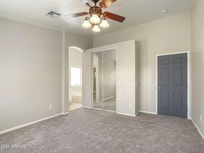 Building Photo - 16084 W Mesquite Dr