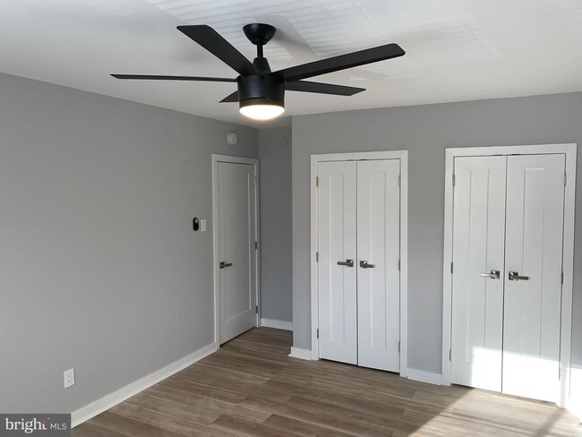 Building Photo - 5424 Rising Sun Ave