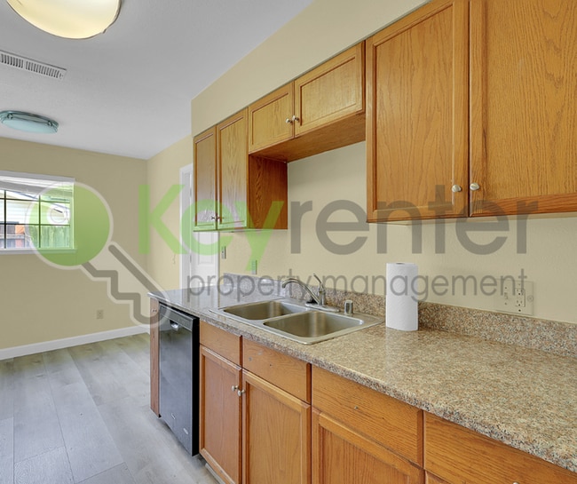 Building Photo - 6363 Eldon Ave