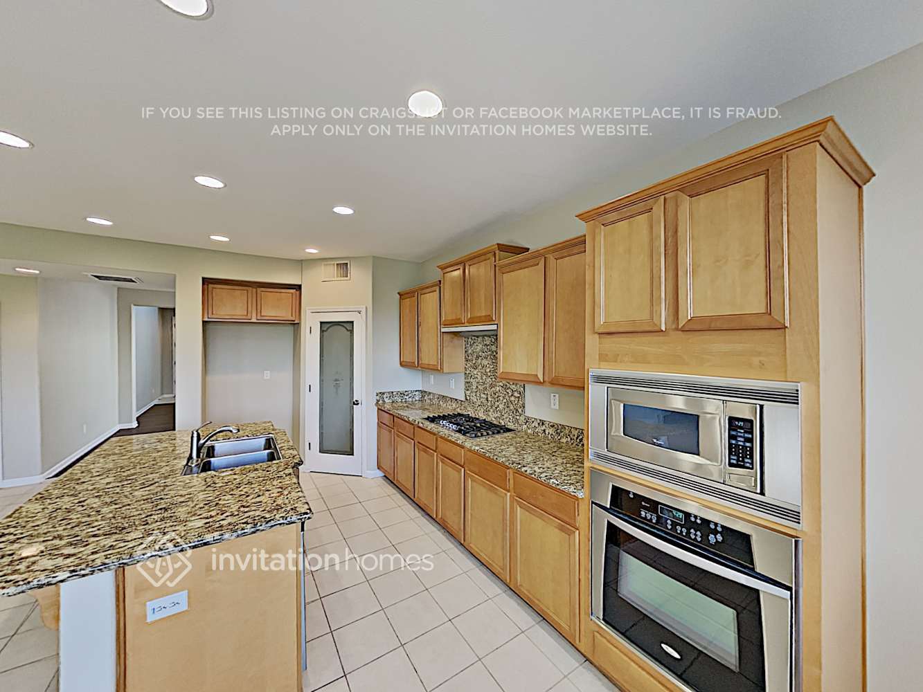 Building Photo - 1279 Regent Cir