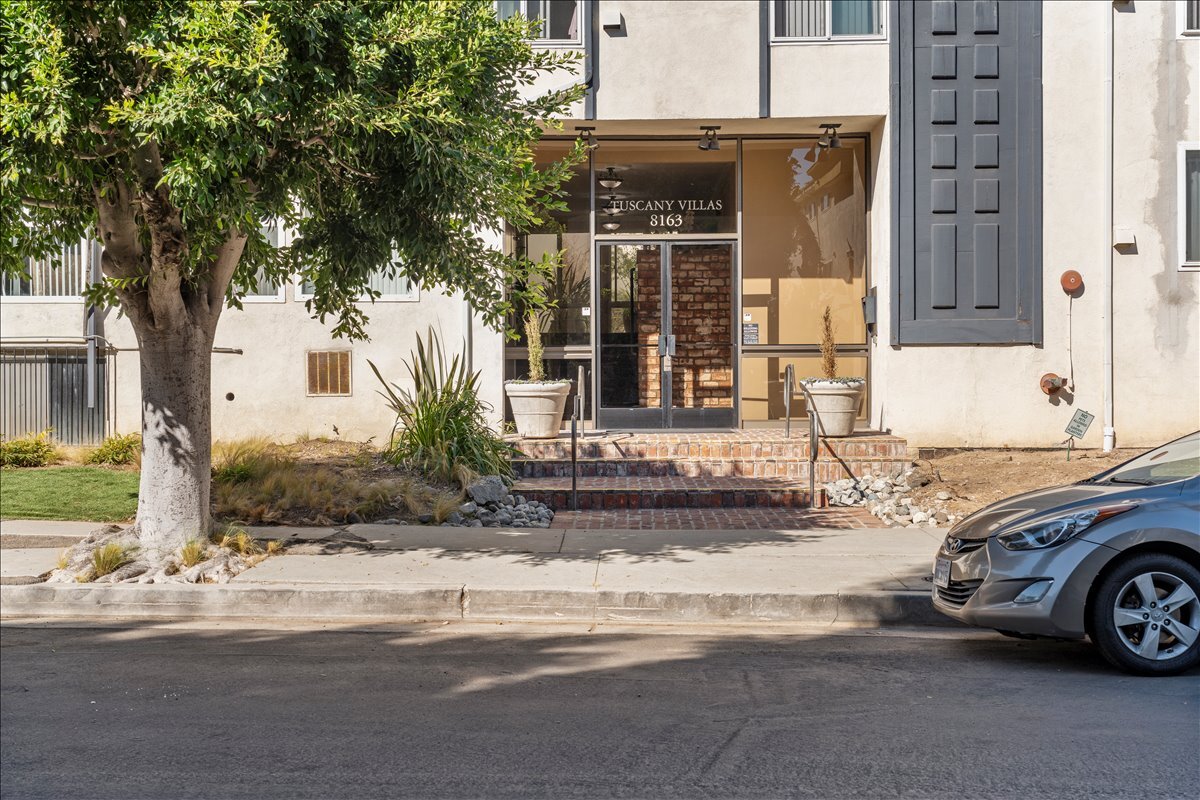 Building Photo - 8163 Redlands St