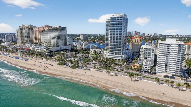 Building Photo - 153 N Seabreeze Blvd