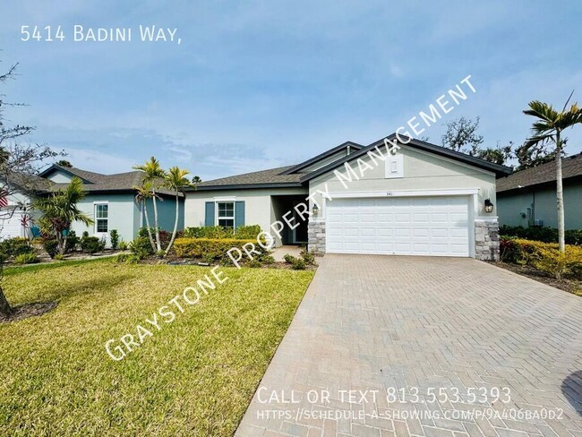 Primary Photo - Spacious 4-Bedroom Home in Palmetto with M...