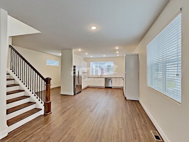 Building Photo - 4473 Crestone Peak St