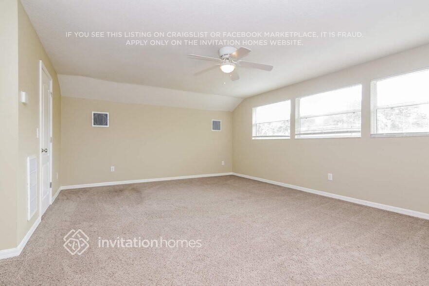 Building Photo - 7814 Riverwood Oaks Dr