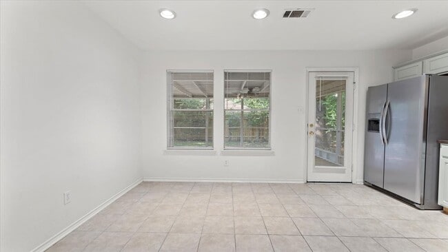 Building Photo - 111 N Misty Dawn Dr