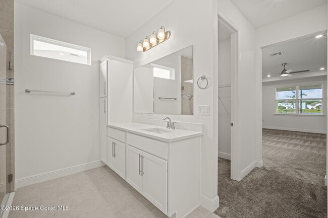 Building Photo - 6185 Moonrise Dr