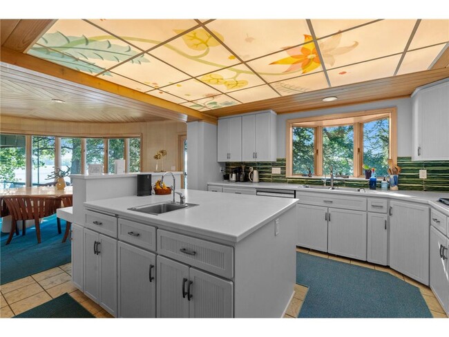 Building Photo - 3942 Enchanted Ln