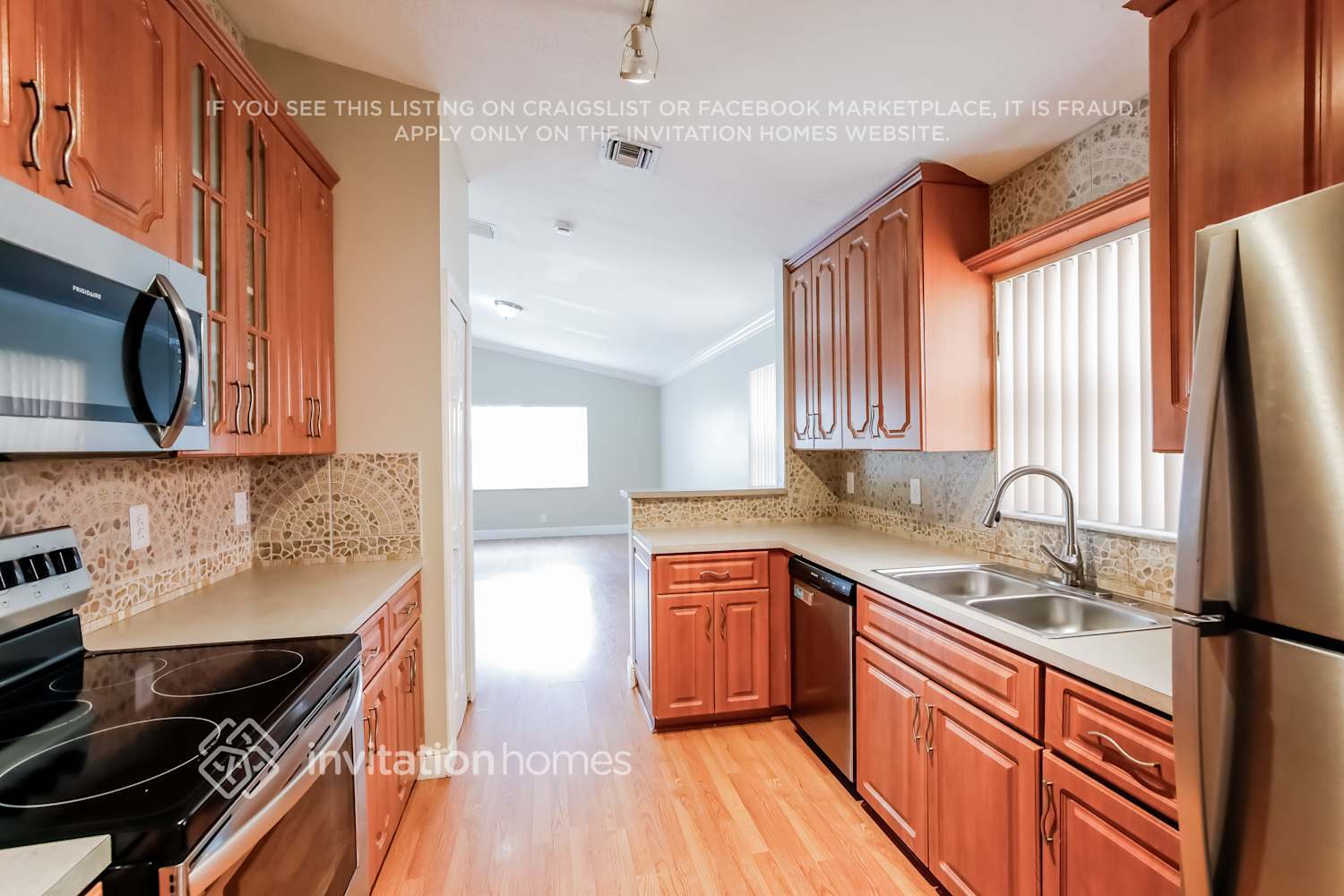 Building Photo - 13081 SW 54th Ct