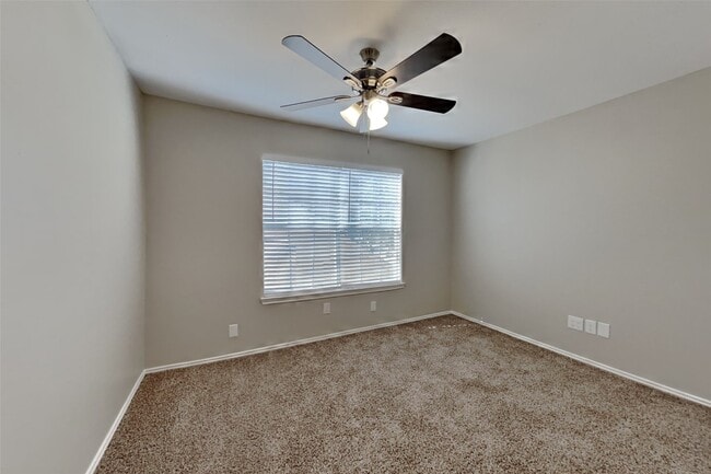 Building Photo - 4327 Palmer Plantation Dr