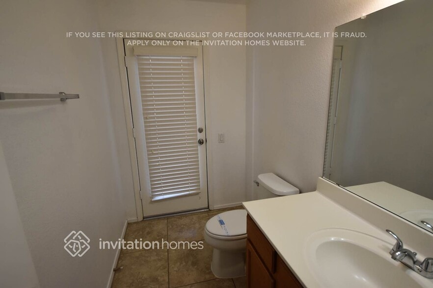 Building Photo - 3135 N 64th St