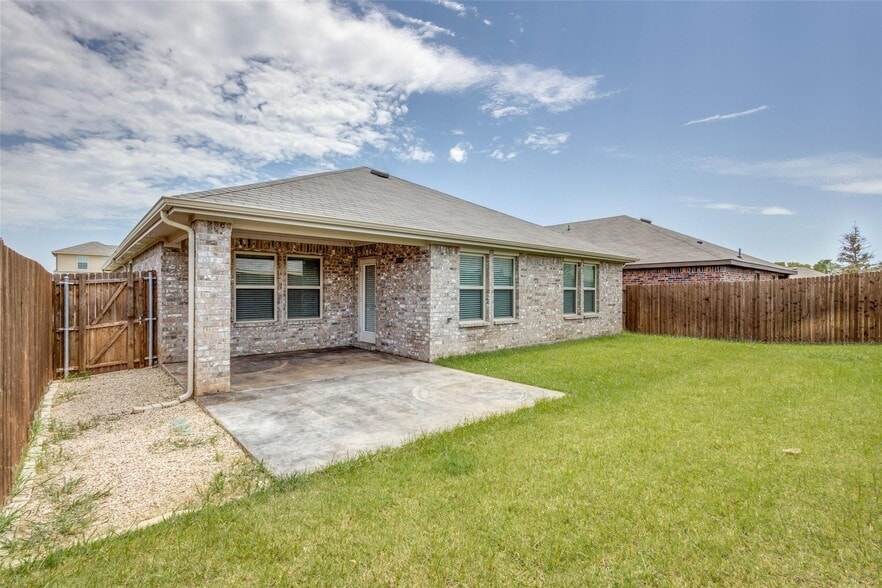 Building Photo - 111 Barbara Ln