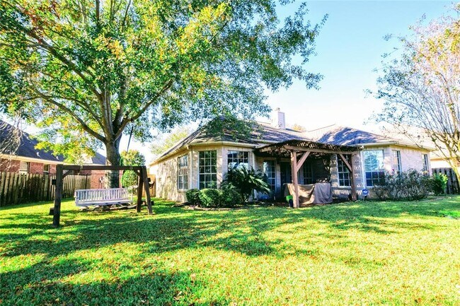 Building Photo - 4215 Sand Terrace Dr