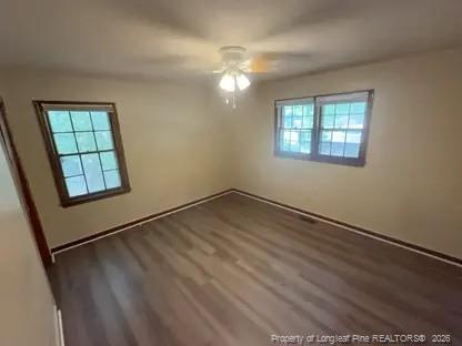 Building Photo - 5435 S Sumac Cir