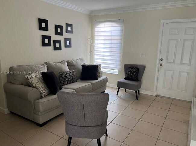 Building Photo - 7317 NW 173rd Dr