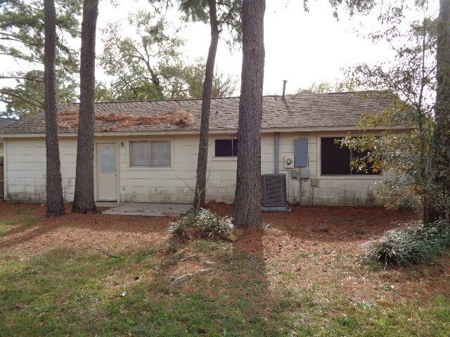 Building Photo - 22514 August Leaf Dr