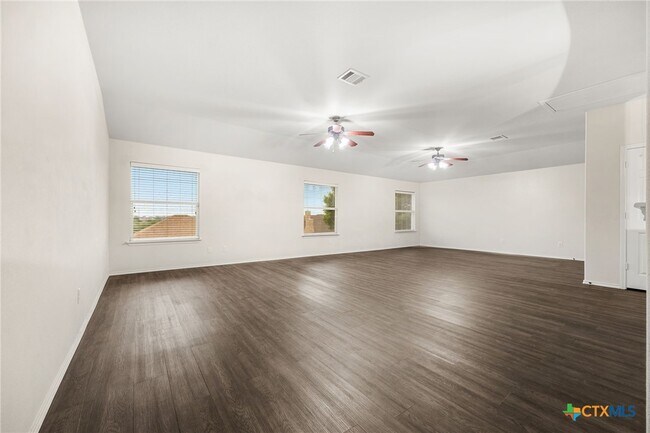 Building Photo - 5101 Birmingham Cir