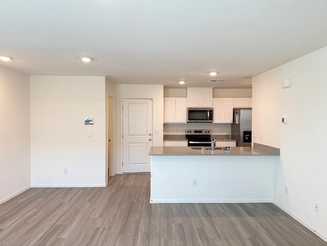 Building Photo - 9472 Peaceful River Ave