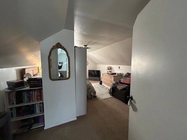 Building Photo - 3 Bed, 1 Bath House Close to Purdue, Mackey/Ross-Ade