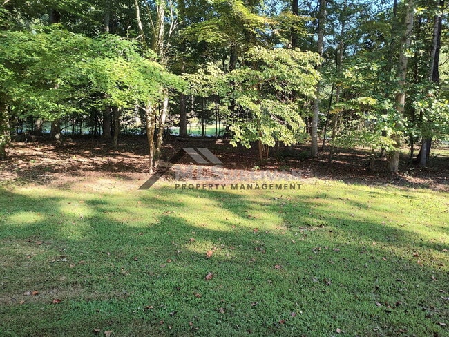 Building Photo - 500 Bison Trail