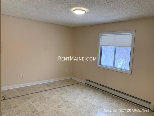 Building Photo - 28 Congress St