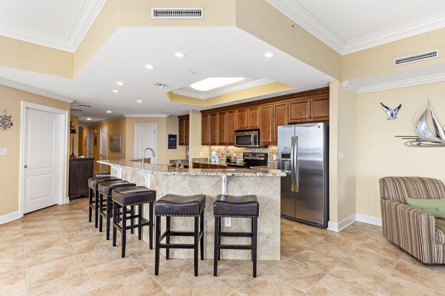 Building Photo - 23450 Perdido Beach Blvd